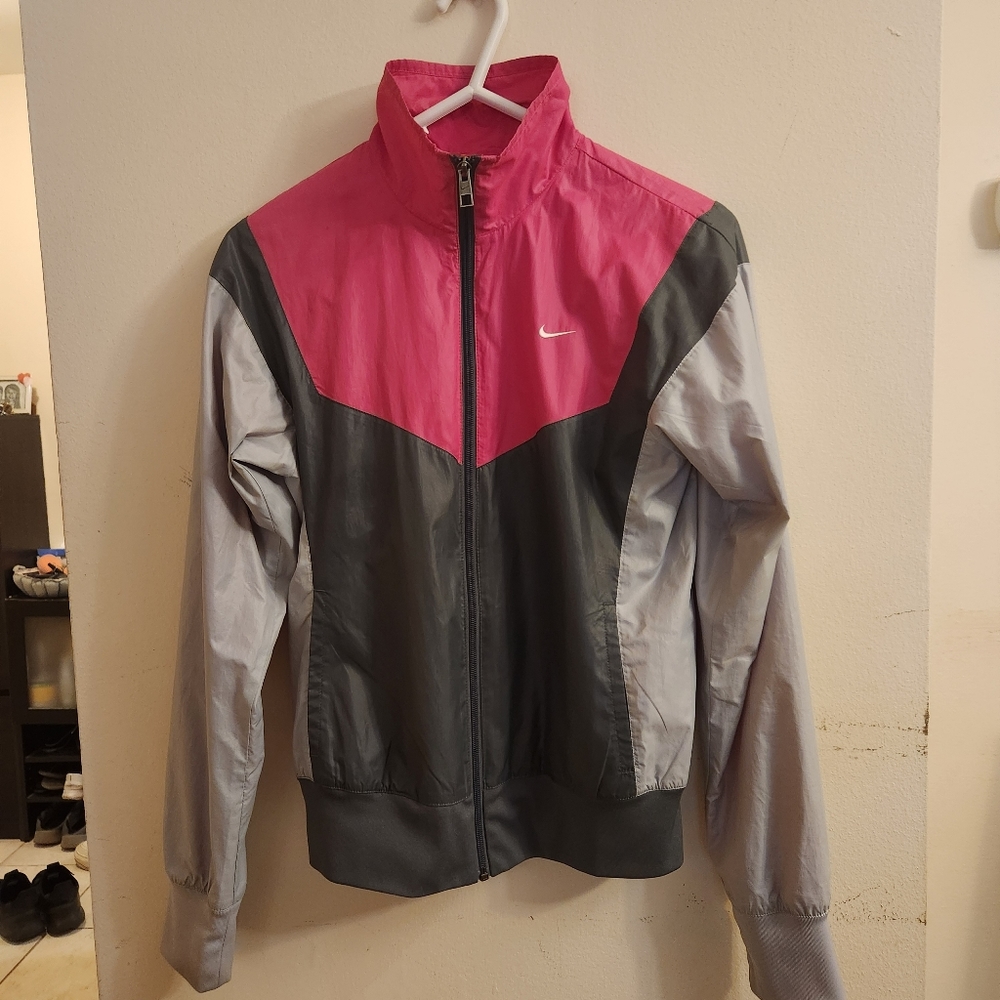 Nike Grey and Pink 90s Windbreaker Womens Size S